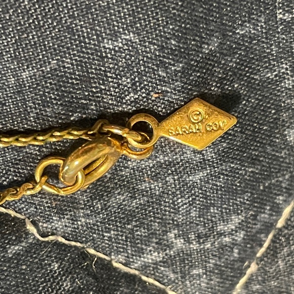 Sarah Coventry Vintage Seashell Necklace - Picture 2 of 6